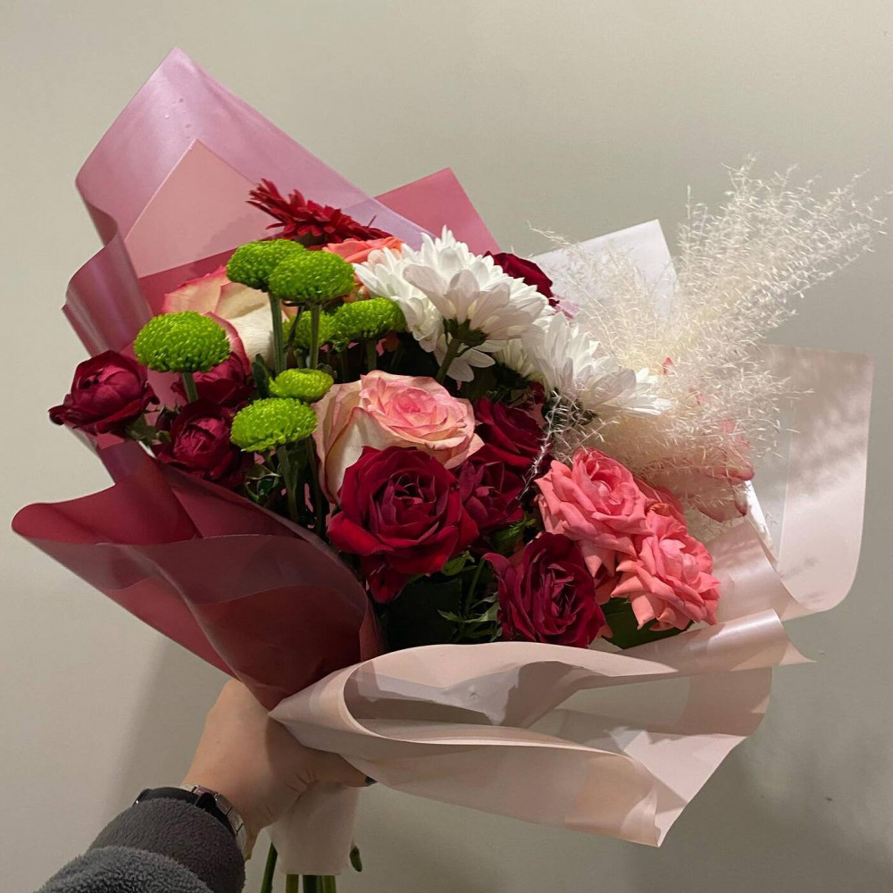Букет цветов «Букет из роз, гербер и хризантем»