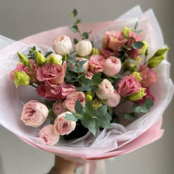 Букет «Шикарные пионовидные розы»