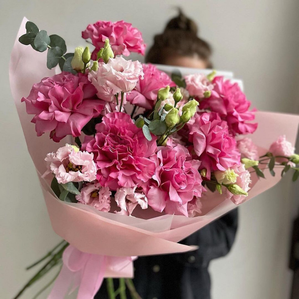 Букет цветов «Ажурные розы для невесты»